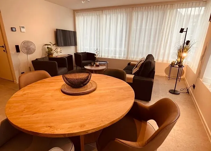 Christina's 2bed-third Floor 4 Min From Sea Οστένδη